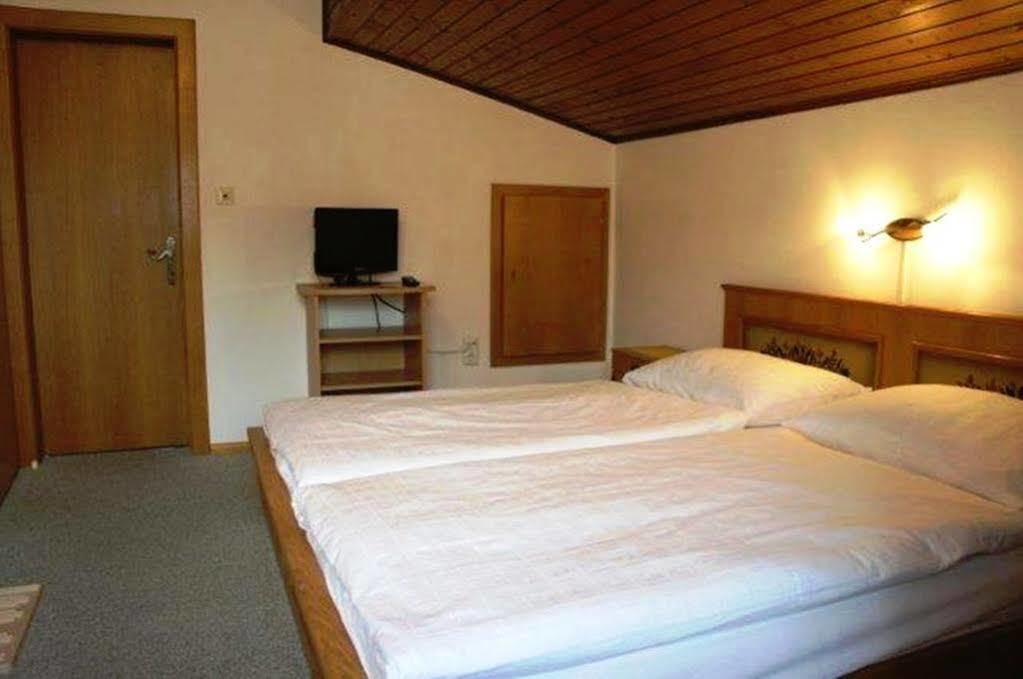Privatzimmer Eva Leitgeb Bed and Breakfast Faistenau Εξωτερικό φωτογραφία